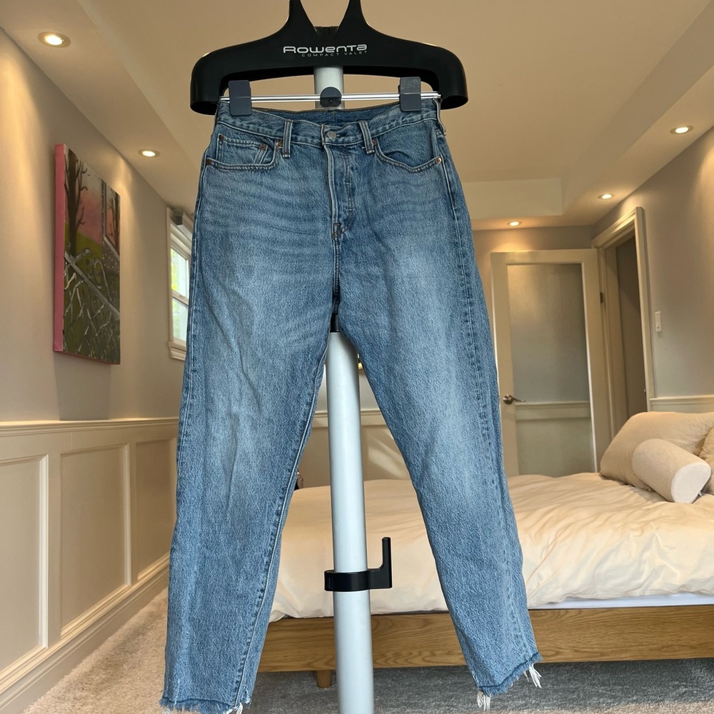 Levi's Blue Ankle Cropped Jeans High-Waisted